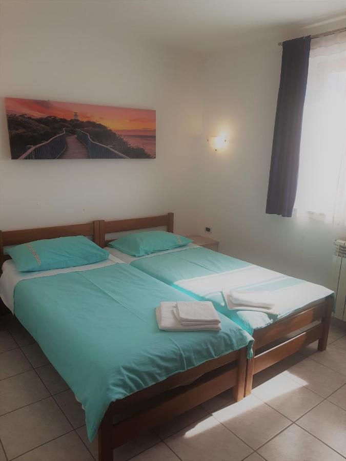 Apartments Barbara Gregovica Πούλα Εξωτερικό φωτογραφία