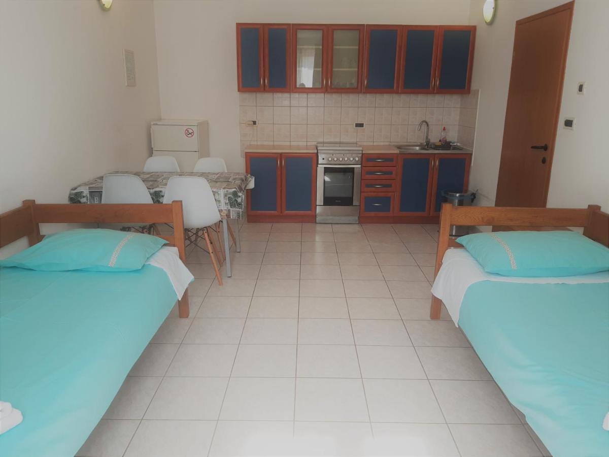 Apartments Barbara Gregovica Πούλα Εξωτερικό φωτογραφία