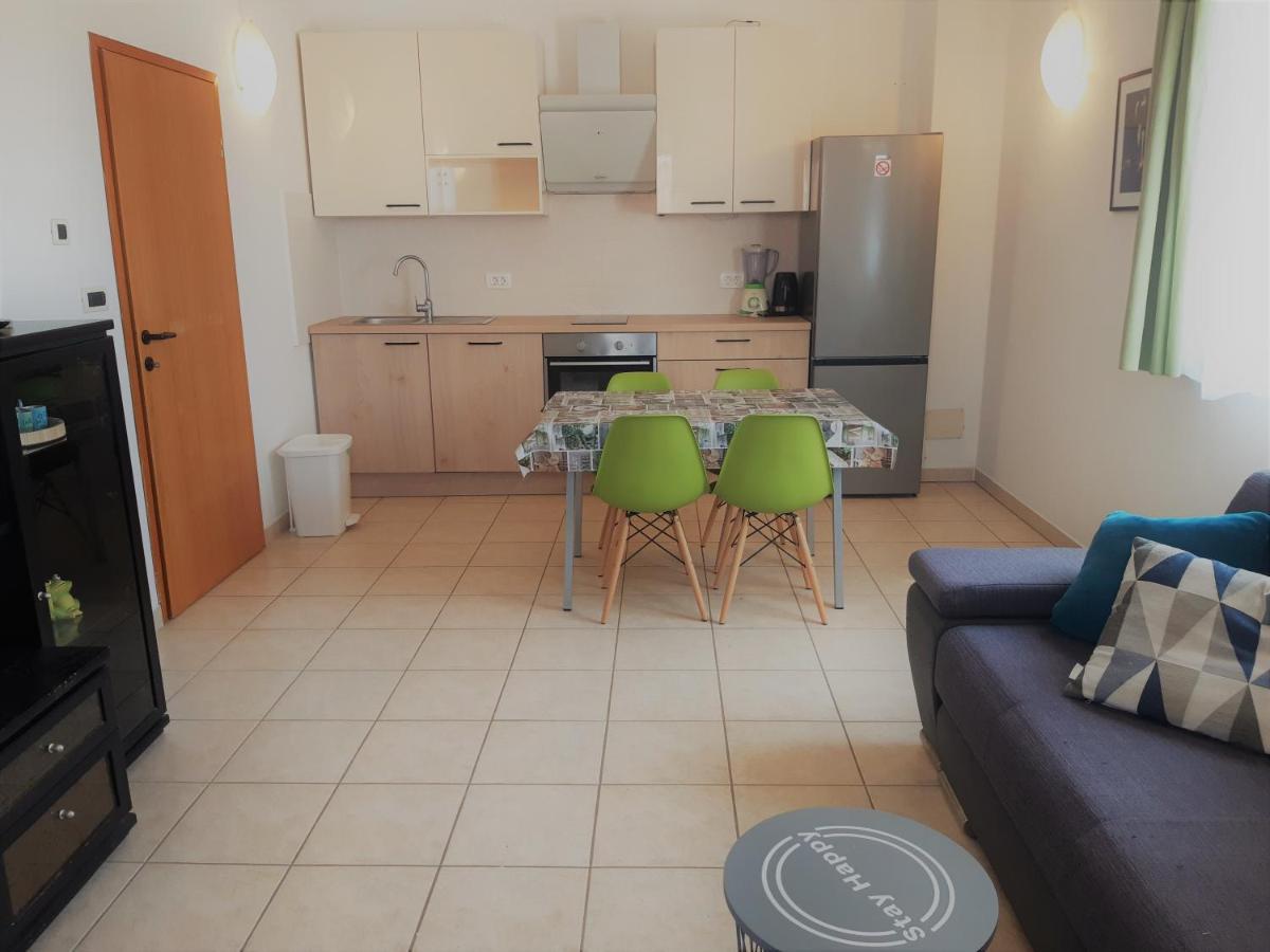 Apartments Barbara Gregovica Πούλα Εξωτερικό φωτογραφία